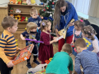 В Краснодонский противотуберкулезный санаторий ЛНР передали игрушки