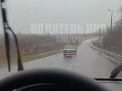 «Водку не пил, машины не бил»: неадекватный водитель устроил массовое ДТП в Красном Луче