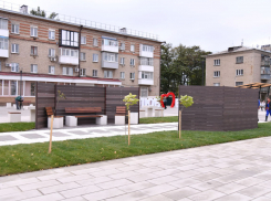 В Свердловске открыли площадь Мира, а в Старобельске – обновленный парк