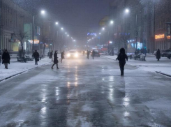 Снег и лед сойдутся в Луганске 23 декабря