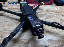 Дрон ВСУ уничтожил гражданский автомобиль в Сватовском округе ЛНР