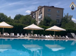 Управляющей луганским аквапарком, где чуть не утонул ребенок, вынесен приговор