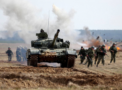 Новости СВО: бомбежка Москвы, испанцы в Харьковской области и бои за ЛНР