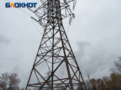 В Антрацитовском районе ЛНР энергетики восстанавливают высоковольтную линию