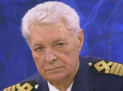 Капитан ледокола «Михаил Сомов» Валентин Радченко стал почетным гражданином Луганска