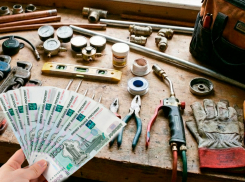 В Луганске обнаружены специалисты, которые «складывают инструмент» за деньги