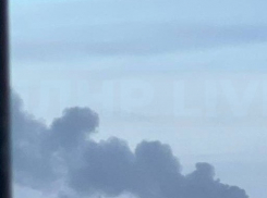 Ранним утром в Луганске раздались взрывы, есть задымление