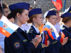 В Стаханове и Красном Луче ЛНР открылись юридические классы