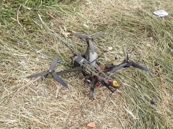 Боевики ВСУ четыре раза за минувшие сутки атаковали ЛНР беспилотниками