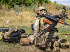 ВСУ казнили мирных жителей при беспорядочном бегстве из Кировска