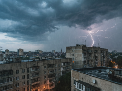 Синоптики: в Луганске днём до +26 °C, дождь и гроза