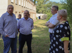 Пришкольные яблоневые сады появятся в Антрацитовском районе  