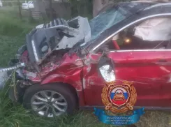 В Краснодоне ВАЗ протаранил Haval: пострадала 6-летняя девочка