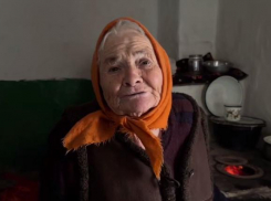 Пожилая вдова шахтера в ЛНР получила долгожданный российский паспорт