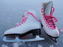 Будущий каток на Ярмарочной площади в Луганске не будет бояться теплой погоды