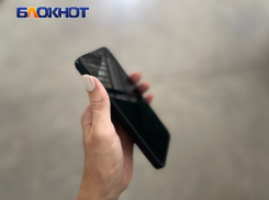 Полис ОМС теперь в смартфоне: жителям ЛНР больше не выдают бумажные версии