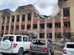 Медики не смогли спасти мужчину, раненого ВСУ в Марковке ЛНР