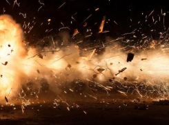 Возле Луганска уничтожают боеприпасы