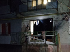 Вражеский БПЛА атаковал квартиру пенсионеров в Кременском районе ЛНР