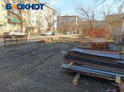 На крыше спорткомплекса «Олимп-спорт» в Луганске начались ремонтные работы