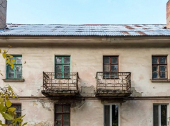 Старые дома под бульдозер: в ЛНР запускают массовое переселение жителей