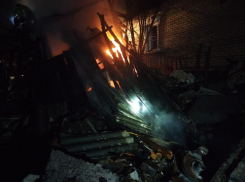 Беспилотник ВСУ рухнул во дворе частного дома в ЛНР