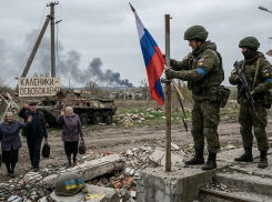 Новости СВО: Трамп предрек крах Киева за один день, наши освободили Резниковку и Каленики