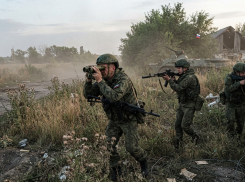 Новости СВО: ВСУ выгоняет жителей Черниговской области из домов, российская армия освобождает Малиновку и Ровное