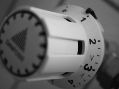 Удары по энергетике: жители ЛНР остались без тепла после атаки дронов