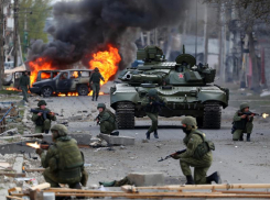 Новости СВО: ВС РФ ударили по зданию правительства Украины и штурм Купянской крепости