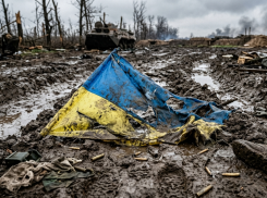Новости СВО: украинкам - на фронт или в тюрьму, ВСУ отрезают уши мирным в Красноармейске