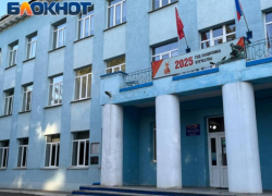 В этом году в школы Луганщины примут более восьми тысяч первоклассников
