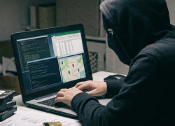Мошенники предлагают луганчанам оформить электронную медкарту онлайн