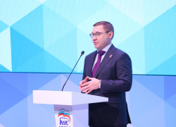 Владимир Якушев: «Единая Россия» искренне ценит работу сторонников партии и их стремление помогать людям