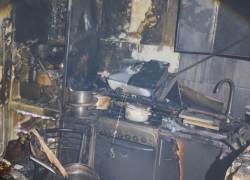 Пожар в центре Свердловска ЛНР: огонь уничтожил бытовую технику и вещи