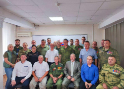 Удостоверения ветерана боевых действий получили 20 бойцов из Луганска: они защищали Родину с 2014 года 