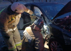 Жуткая авария на трассе Краснодон-Молодогвардейск в ЛНР потребовала вмешательства спасателей