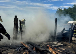 Сгорел сарай – сгорит и хата: ландшафты Луганщины снова в огне