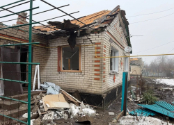 Во время массовой атаки ВСУ были ранены 19 человек в поселке Центральный в ЛНР