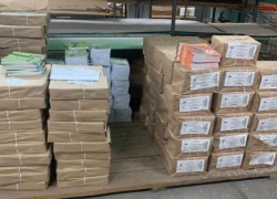 Республика Хакасия подарила школьникам Свердловского района ЛНР новые учебники 