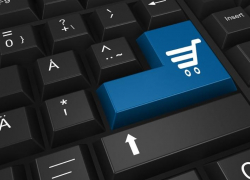 Новогодний грабеж в один клик: как жителям ЛНР не отдать зарплату мошенникам