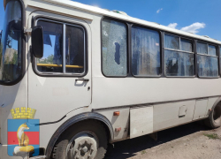 В Новодружеске ЛНР дрон атаковал рейсовый автобус, пострадали люди, есть погибший