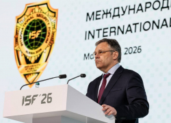 Политик из ЛНР показал иностранцам жертв киевского режима