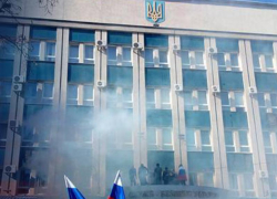 «Они не побоялись быть первыми»: Леонид Пасечник о годовщине взятия здания СБУ в Луганске 