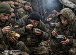 Новости СВО: ВСУ выживают между голодом и гниющими трупами, ВС РФ закрепились в Святогорске