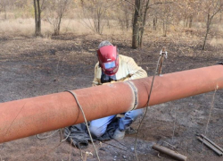 Экстренный ремонт газоснабжения и выдача стройматериалов жителям: Белореченское ЛНР восстанавливают после ракетного удара ВСУ 