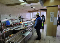 В Алчевском металлургическом комбинате в ЛНР модернизируют столовые