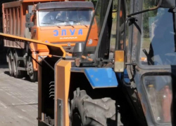 Дорожники Луганска отремонтировали почти две тысячи квадратных метров магистралей 