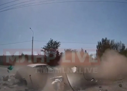 Тяжелое столкновение в Луганске попало на видео