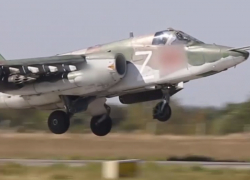 Авиацию, артиллерию и огнеметные системы задействуют ВС РФ для отражения украинских атак в приграничных районах ЛНР